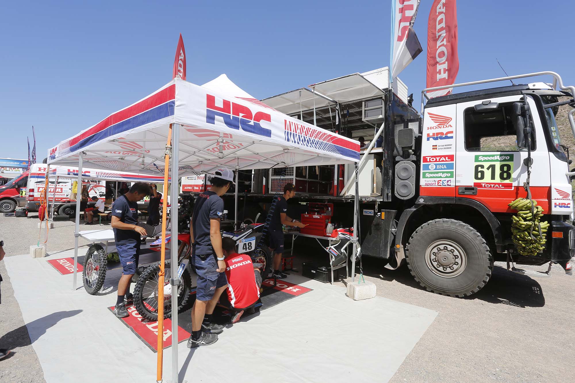 2016-Dakar-Rally-Stage-12-HRC-19.jpg