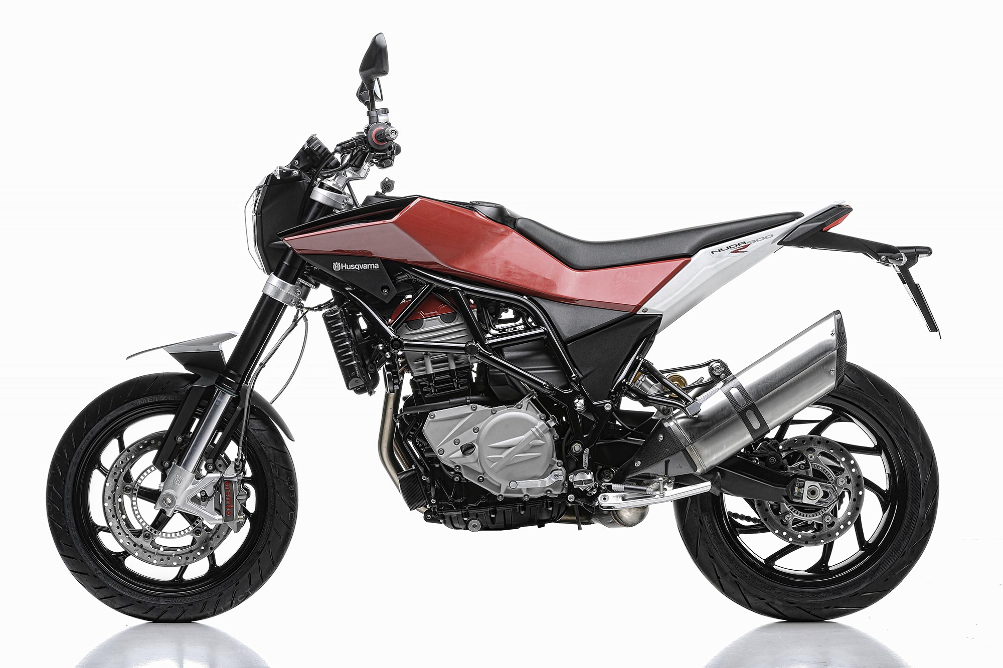 Husqvarna Showing Life 2012 Up 15 With An Asterisk Asphalt Rubber Husqvarna Showing Life 2012 Up 15 With An Asterisk Asphalt Rubber