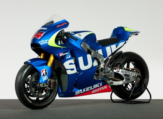 2015 suzuki motogp race bike inline four
