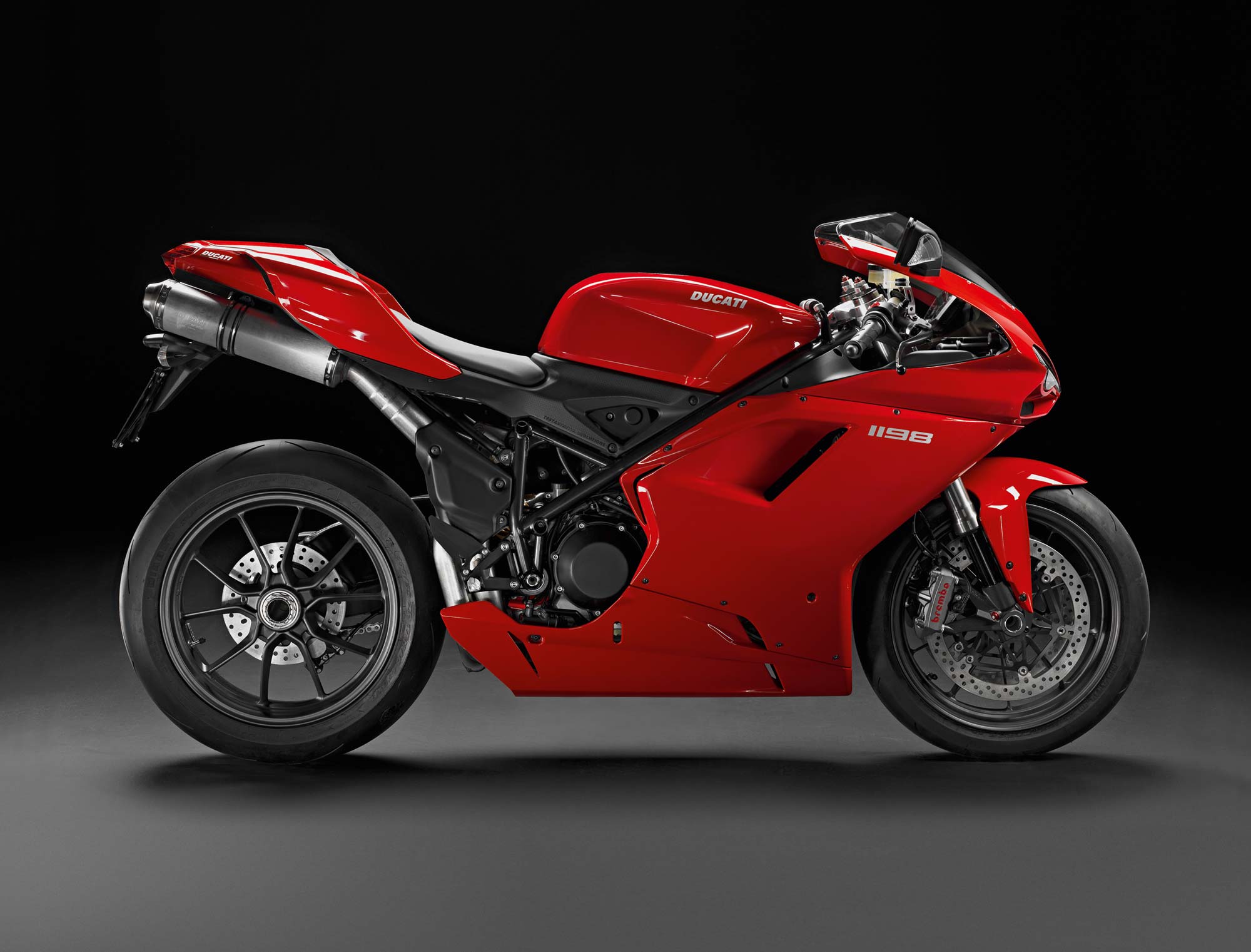 2011 Ducati Superbike 1198 Gets Free Traction Control, Data Acquisition