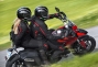 2013-ducati-hyperstrada-15
