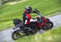 2013-ducati-hyperstrada-31