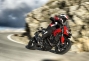 2013-ducati-hyperstrada-54