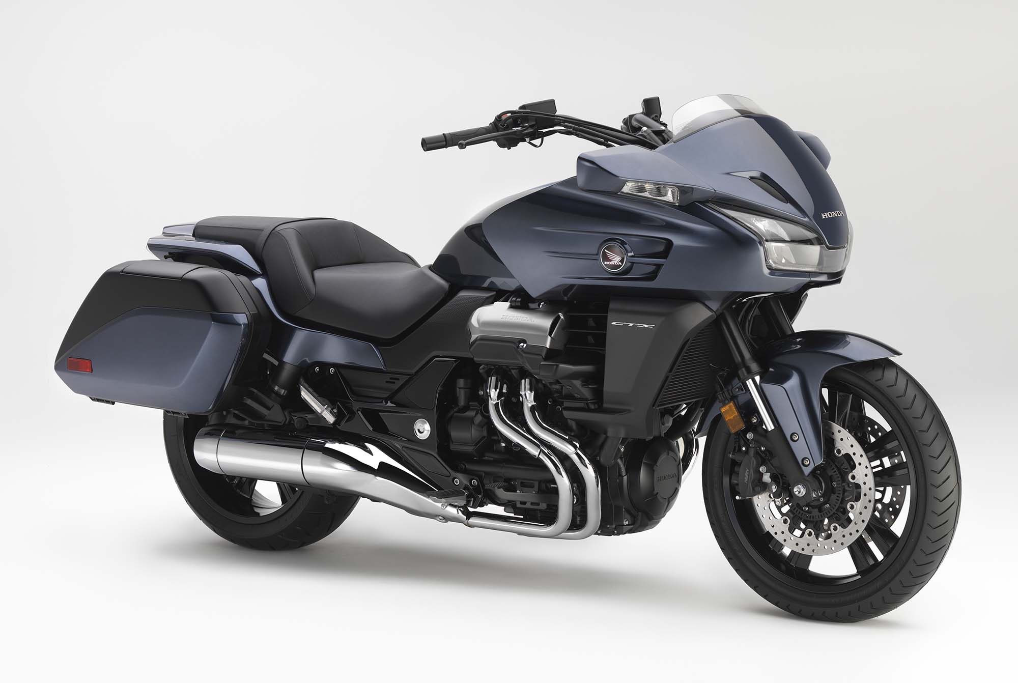 Новые модели мотоциклов. Honda ctx1300 2014. Honda СТХ 1300. Хонда CTX 1300 мото. Хонда CTX 1200.