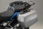 2015-BMW-R1200RS-38
