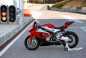 2015-BMW-S1000RR-action-01