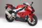 2015-BMW-S1000RR-studio-45