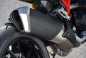 2016-Ducati-Hypermotard-939-25