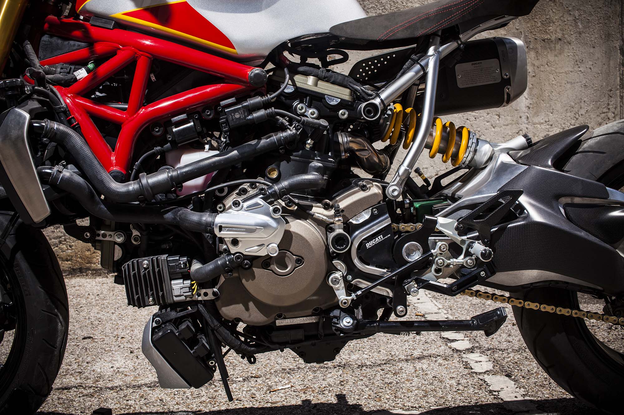 Kumpulan Gambar Motor Ducati Monster Terlengkap Stamodifikasi