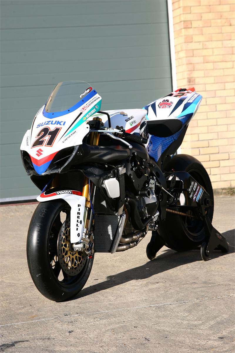 Crescent Fixi Suzuki Debuts John Hopkins WSBK Livery Asphalt