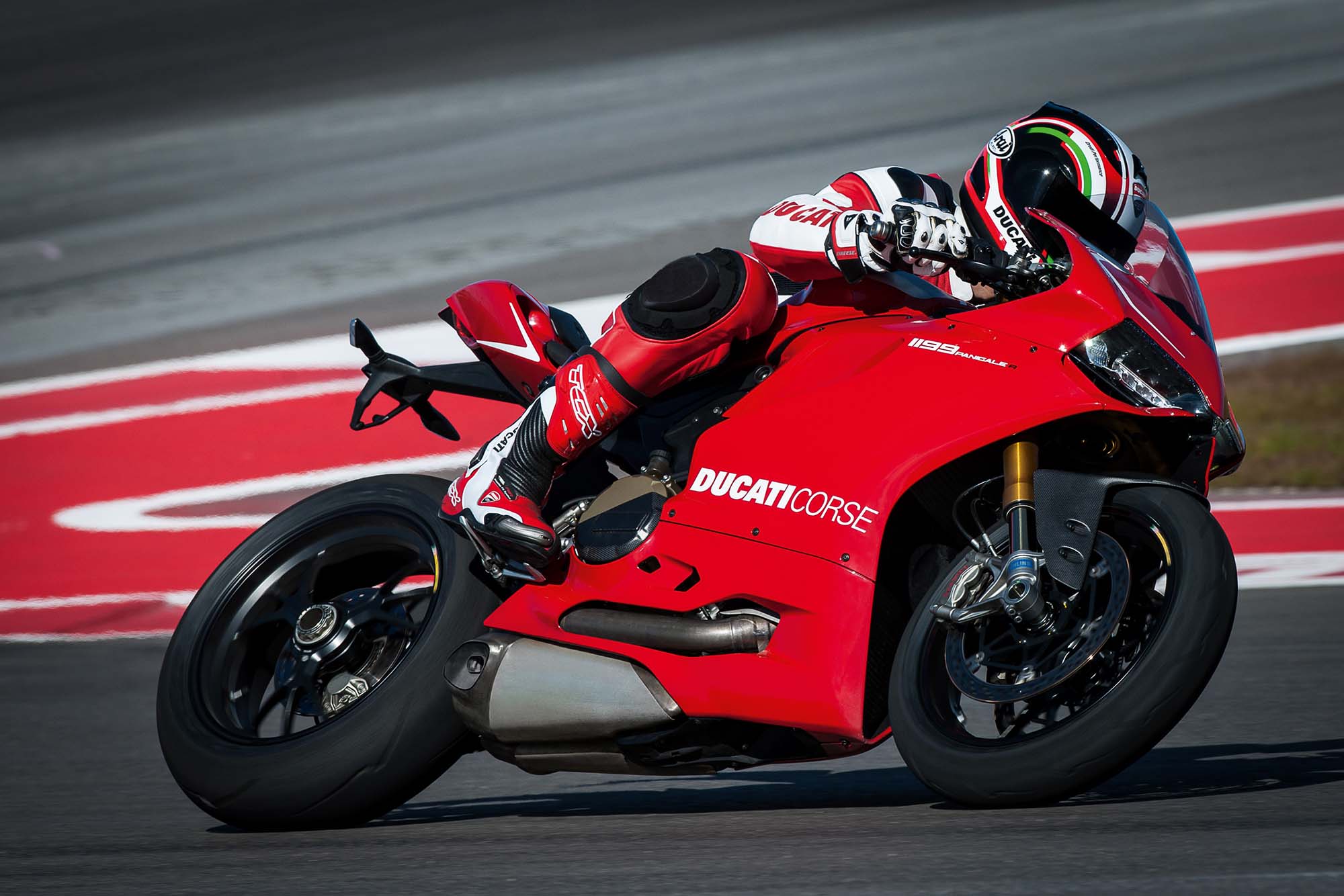 101 Photos Of The Ducati 1199 Panigale R Asphalt And Rubber