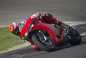 Ducati-1299-Panigale-track-action-23