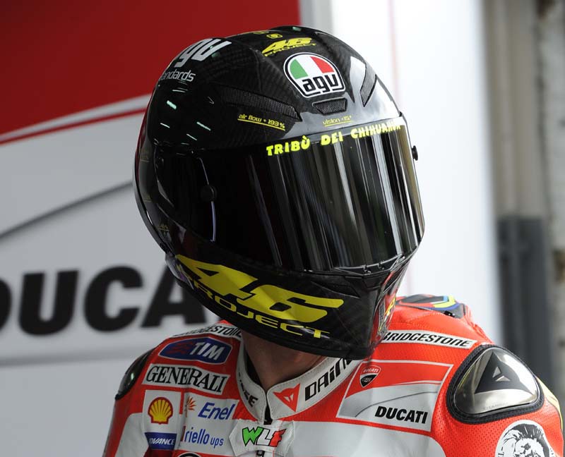 Project 46, AGV Standards, & Rossi's New Helmet - Asphalt & Rubber