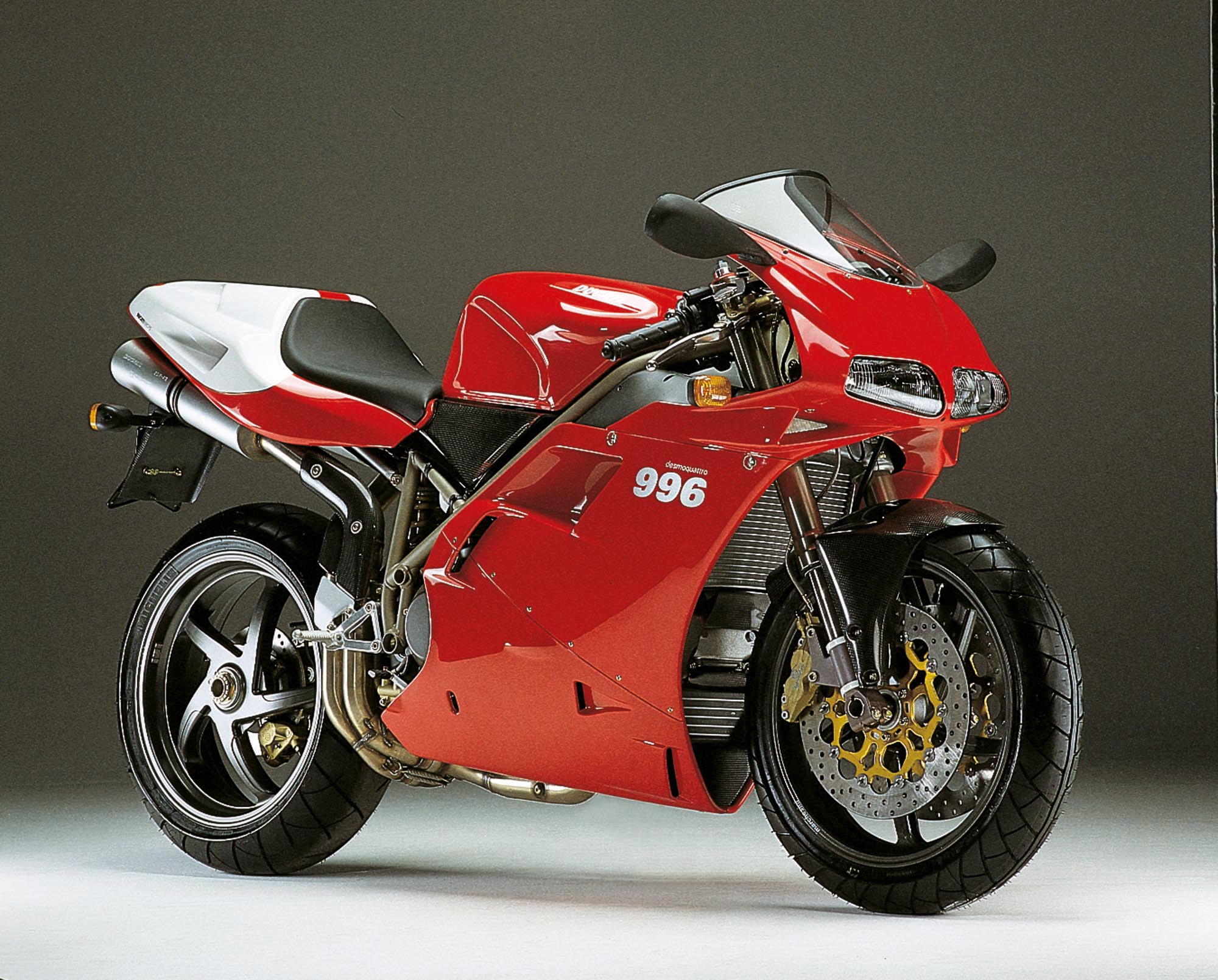 A Quarter Century of Ducati Superbikes in Photos - Asphalt & Rubber