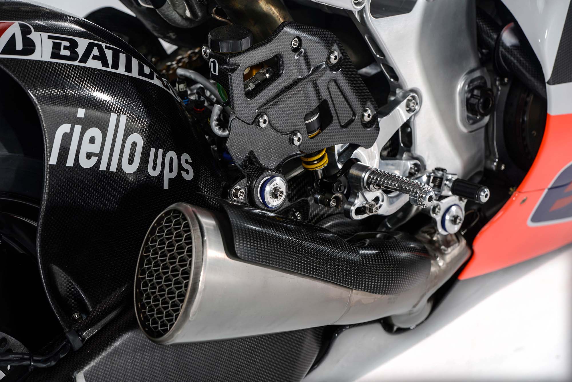 These Are Sort Of The Ducati Desmosedici GP13 Tech Specs Asphalt