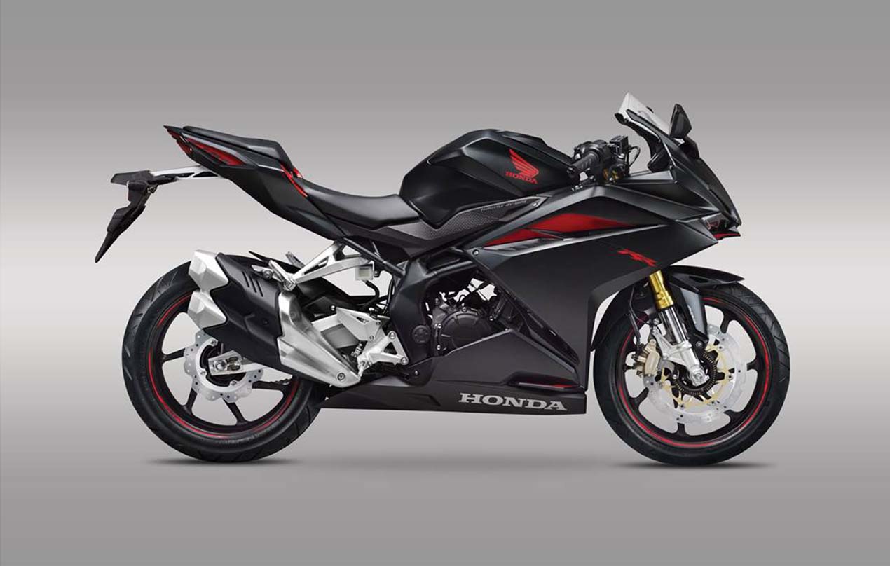 First Images of the 2017 Honda CBR250RR