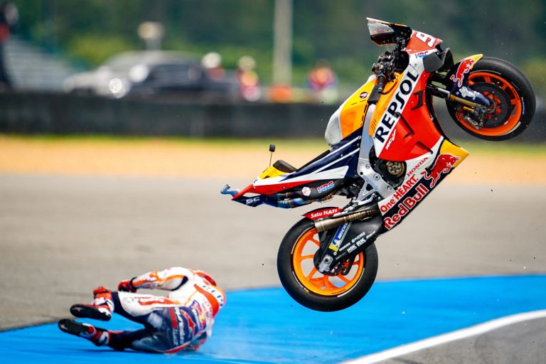 Friday MotoGP Summary at the Thai GP: Marquez's ...