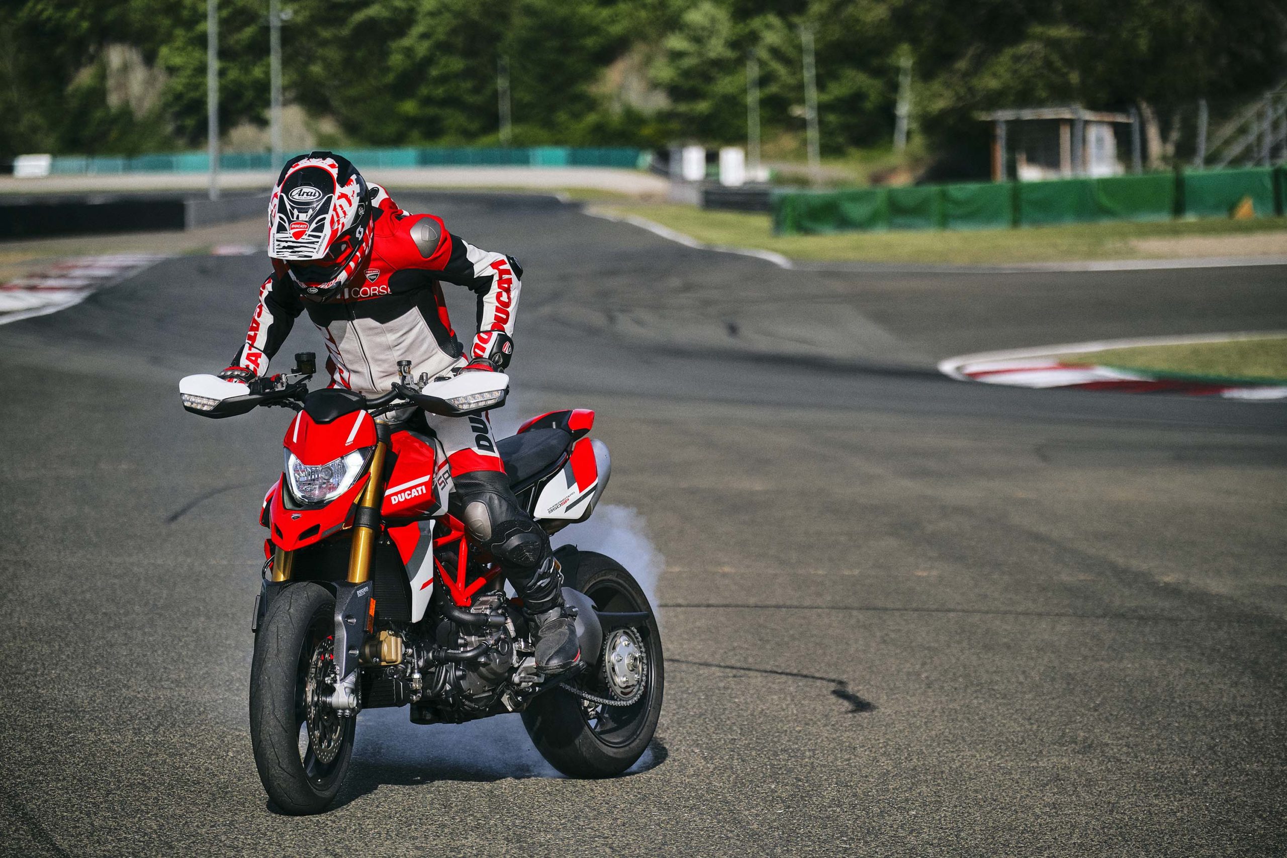 Bold New Euro5 Comes to the Ducati Hypermotard 950 for 2022 - Asphalt ...